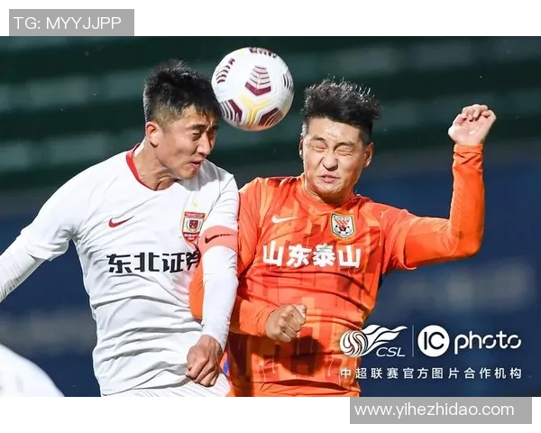 重庆足球队世锦赛逆袭之旅展现拼搏精神与团队力量